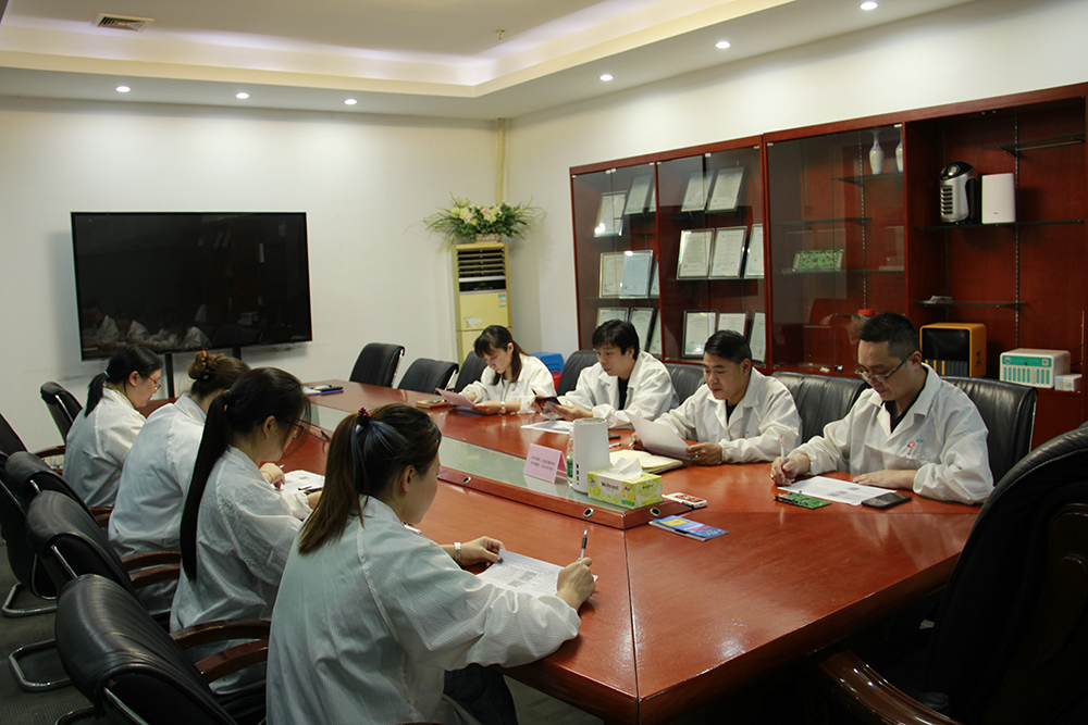 曼聯(lián)電子(五月)第四周產(chǎn)品質(zhì)量管控例會圓滿舉行