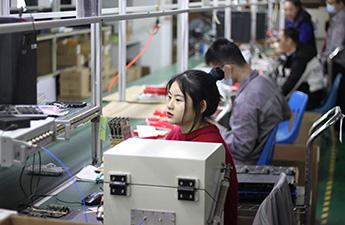 12月1日曼聯(lián)電子迎來5G客戶的實地考察